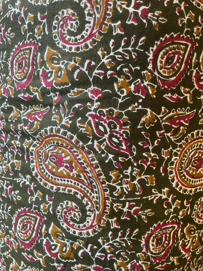 Sofa Cover vert kaki (motifs jaunes et rouges) - 180x80cm