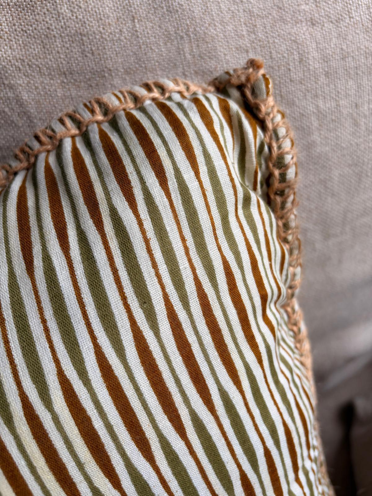 Coussin coton blockprint 50×50 cm - blanc rayures
