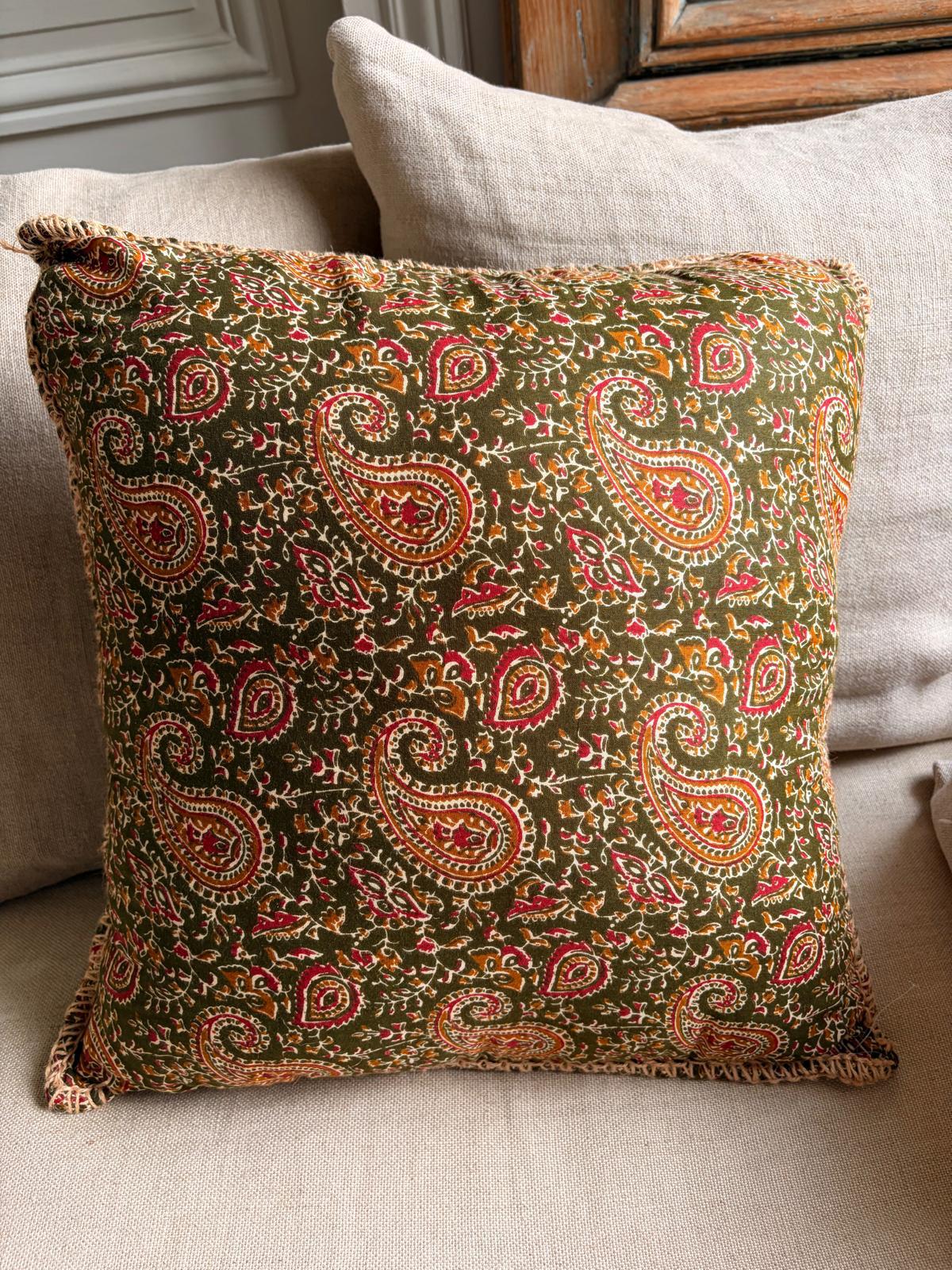 Coussin coton blockprint 50×50 cm - Vert olive